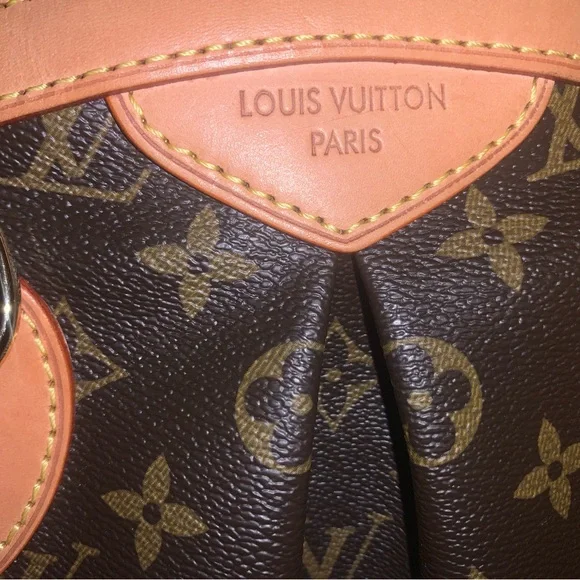 Beautiful Handbag - Picture 3 of 12